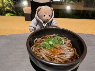 �������